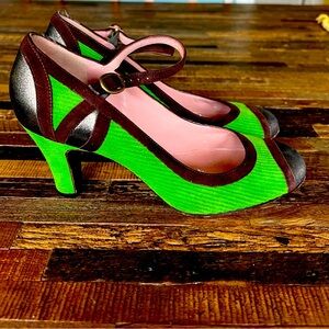 Marc Jacobs mary jane heels 38 1/2